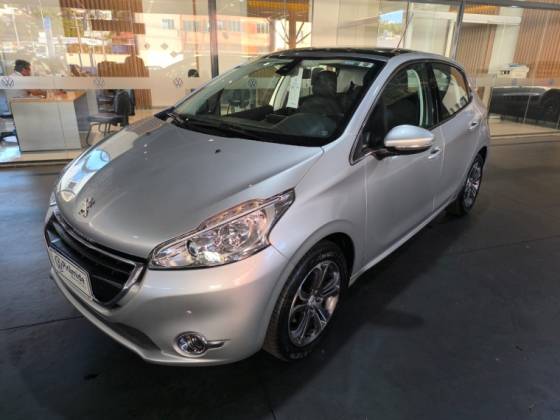 PEUGEOT 208 1.6 GRIFFE 16V FLEX 4P AUTOMÁTICO